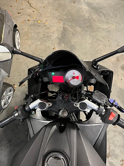 Yamaha YZF-R 125 7 of 7