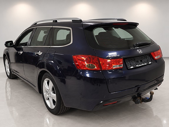 Honda Accord 4 of 30