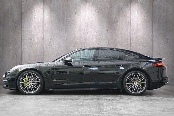 Porsche Panamera 6 of 30