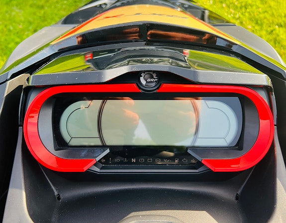 Seadoo RXT-X 300 HK med Henger og Dock 4 of 19