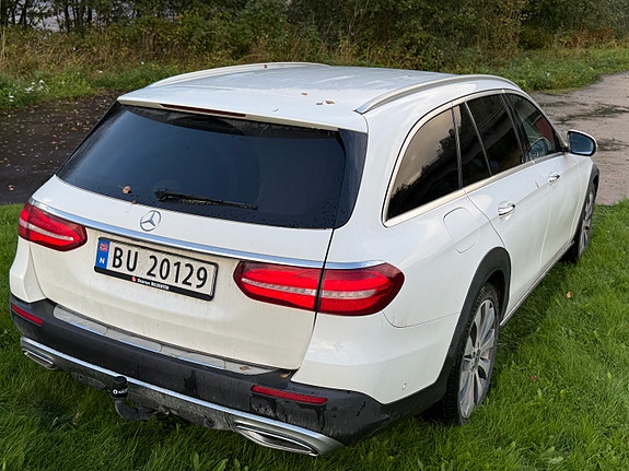 Mercedes-Benz E220 d 7 of 30