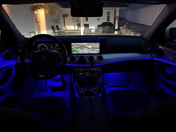 Mercedes-Benz E220 d 10 of 30