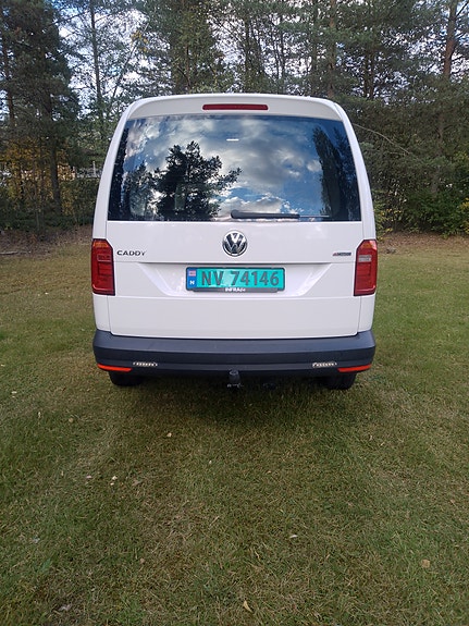 Volkswagen Caddy Maxi 5 of 10