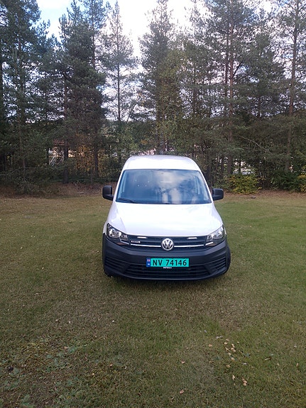 Volkswagen Caddy Maxi 2 of 10