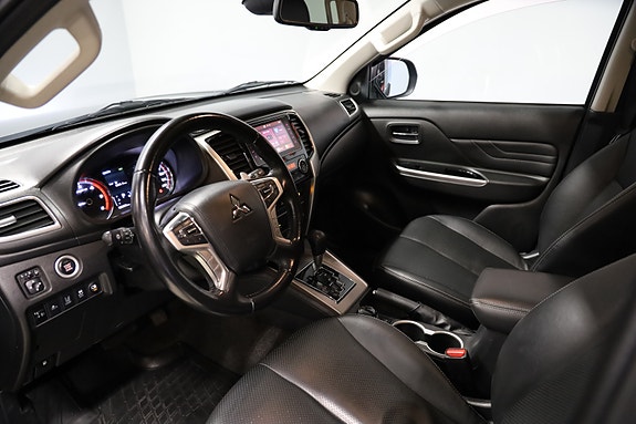 Mitsubishi L200 6 of 9