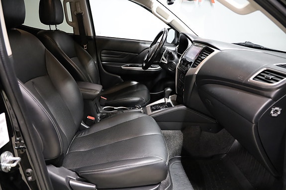 Mitsubishi L200 9 of 9