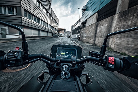 Husqvarna Svartpilen 125 2 of 8