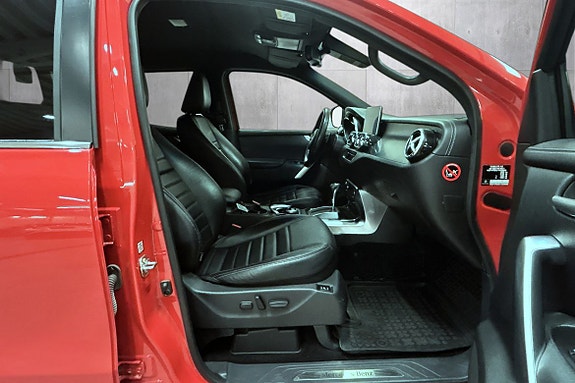 Mercedes-Benz X350 d 14 of 26
