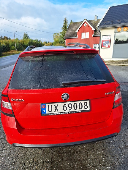 Skoda Fabia 4 of 12