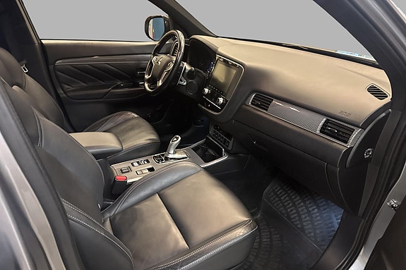 Mitsubishi Outlander 11 of 25