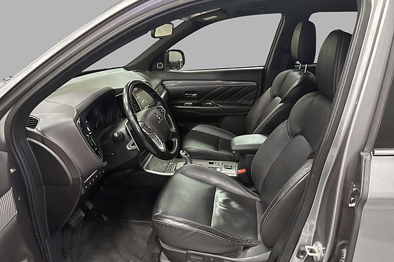 Mitsubishi Outlander 10 of 25