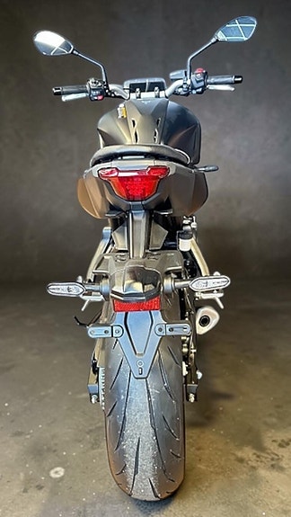 Yamaha MT-07 8 of 8