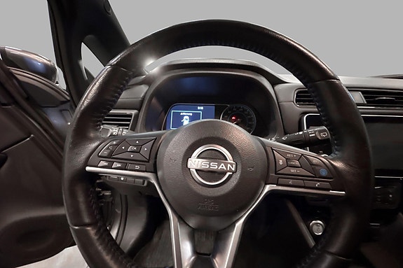Nissan Leaf 6 of 20