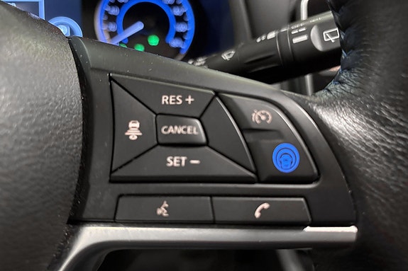 Nissan Leaf 15 of 20