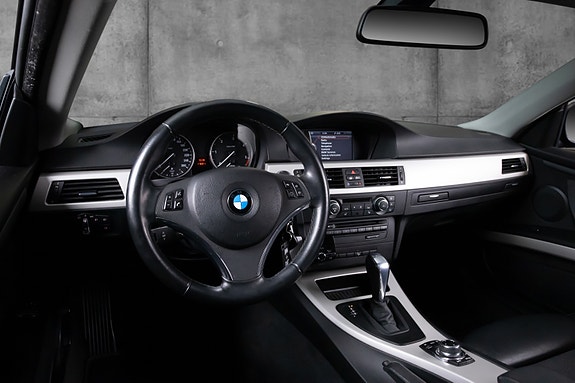 BMW 320d 7 of 17
