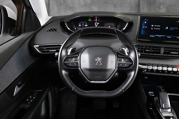 Peugeot 5008 11 of 22