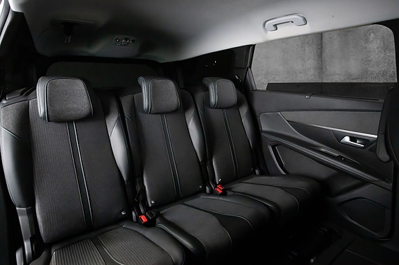 Peugeot 5008 13 of 22
