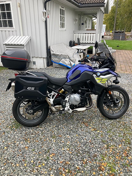 BMW F 750 GS 3 of 14