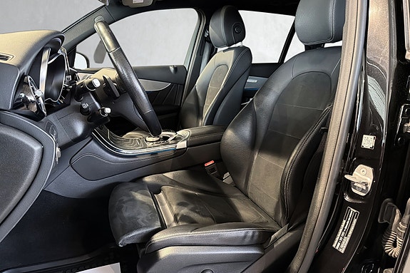 Mercedes-Benz GLC220 d 10 of 26