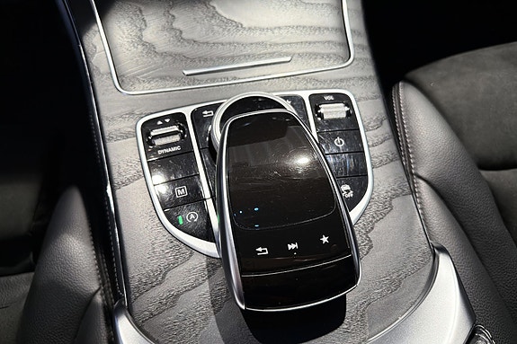 Mercedes-Benz GLC220 d 20 of 26