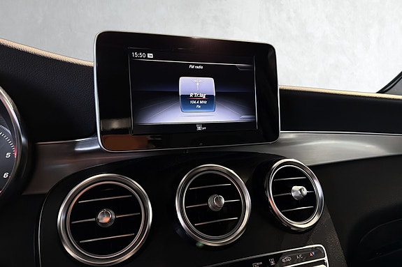 Mercedes-Benz GLC220 d 16 of 26