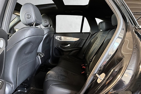 Mercedes-Benz GLC220 d 24 of 26