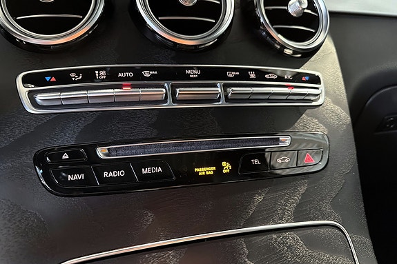 Mercedes-Benz GLC220 d 19 of 26