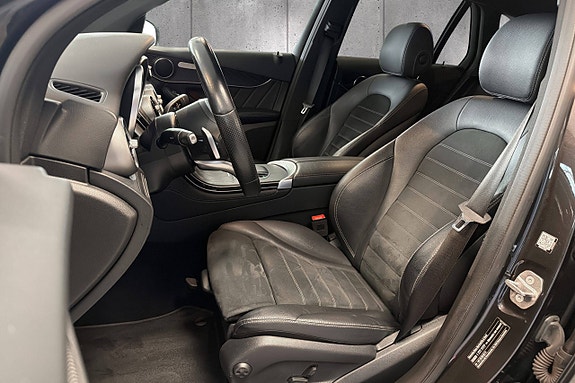 Mercedes-Benz GLC220 d 16 of 30
