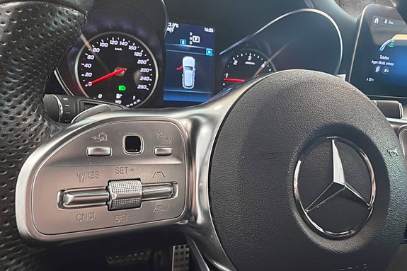 Mercedes-Benz GLC220 d 21 of 30