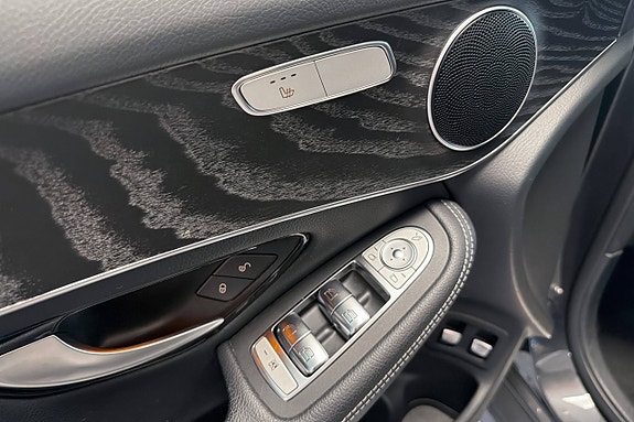 Mercedes-Benz GLC220 d 23 of 30