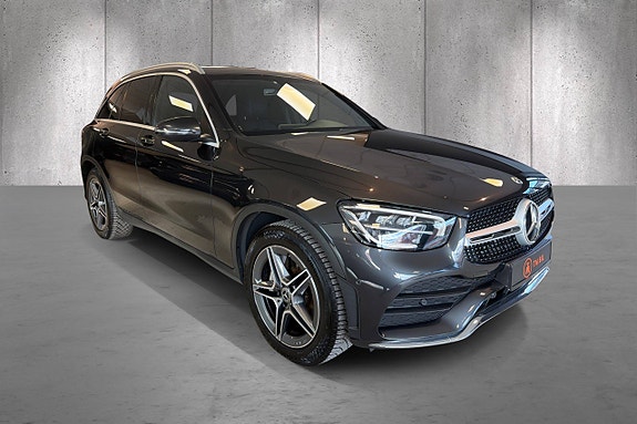 Mercedes-Benz GLC220 d 3 of 30