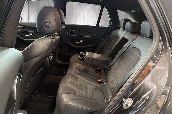 Mercedes-Benz GLC220 d 13 of 30