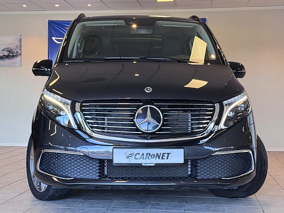 Mercedes-Benz EQV300 6 of 30