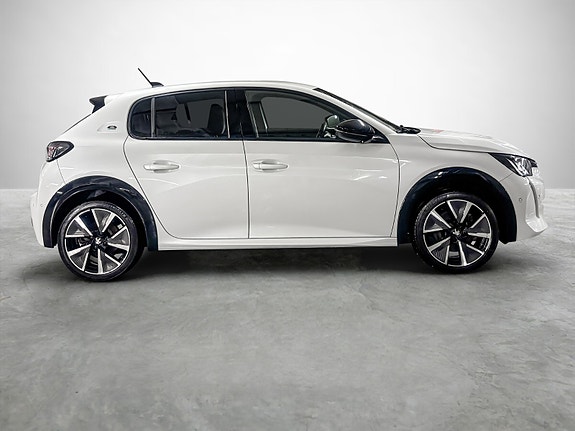 Peugeot e-208 6 of 30