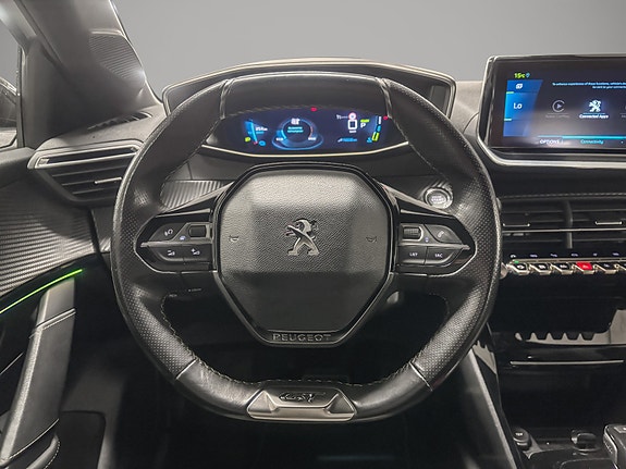 Peugeot e-208 13 of 30
