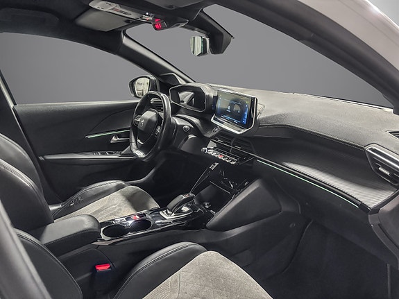 Peugeot e-208 22 of 30