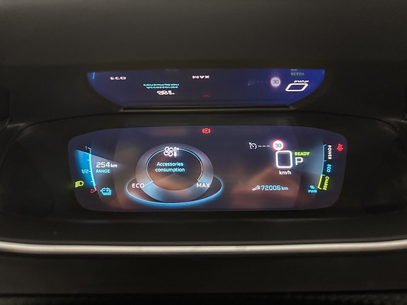 Peugeot e-208 14 of 30