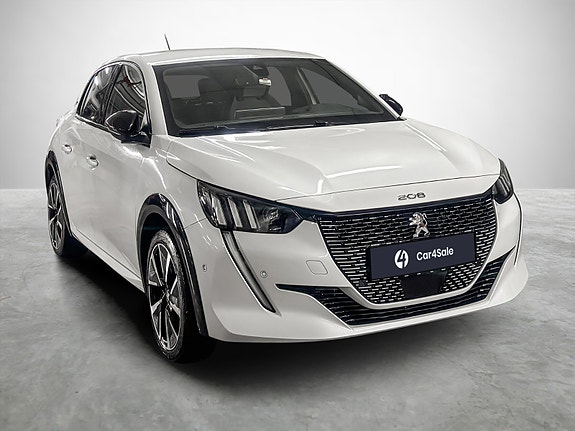 Peugeot e-208 7 of 30