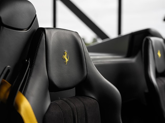 Ferrari F8 Spider 12 of 26