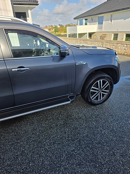 Mercedes-Benz X350 d 17 of 30