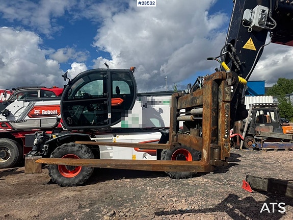Manitou MRT 2150+ Roterende Teleskoptruck - Jibb, pallegaffel og mannskapskurv 12 of 24