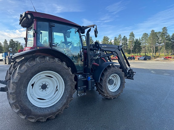 Valtra A115H4 2025, kr 980 000,-