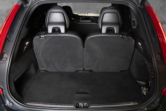 Volvo XC90 14 of 26