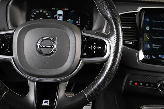 Volvo XC90 19 of 26