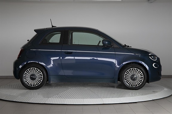 Fiat 500 4 of 27