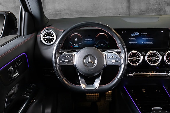 Mercedes-Benz EQA300 12 of 22