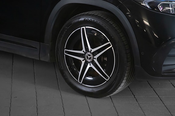 Mercedes-Benz EQA300 6 of 22