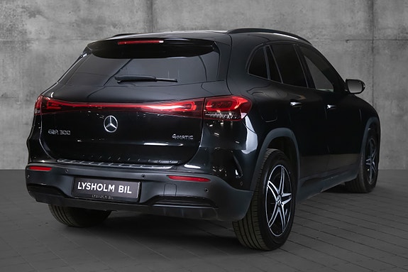 Mercedes-Benz EQA300 5 of 22