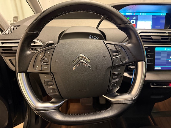 Citroen Grand C4 Picasso 22 of 30