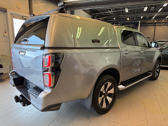 Isuzu D-max 9 of 30